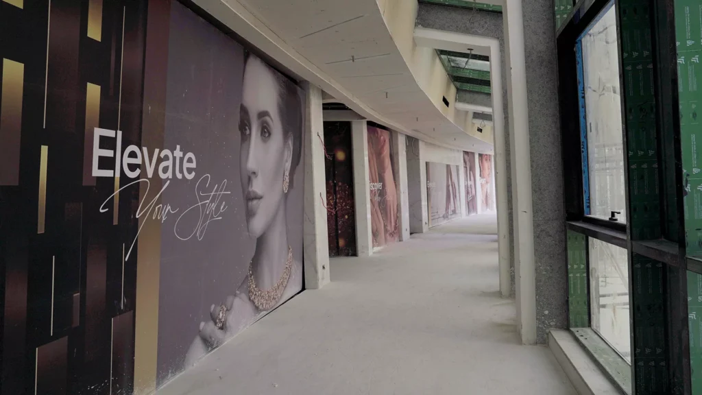 مول التجمع الخامس شارع التسعين مول التجمع الخامس شارع التسعين