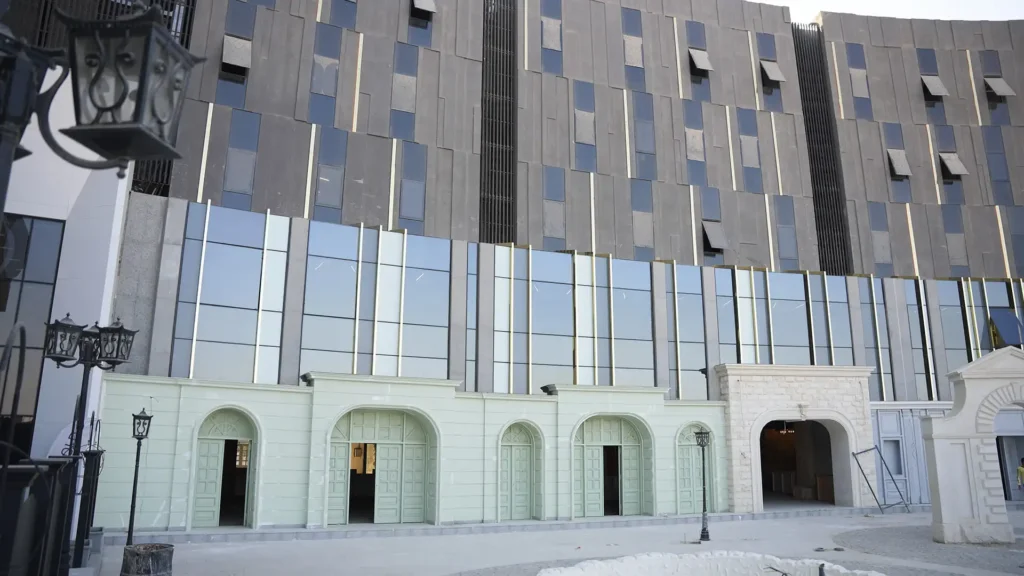 روك جولد مول الجديد